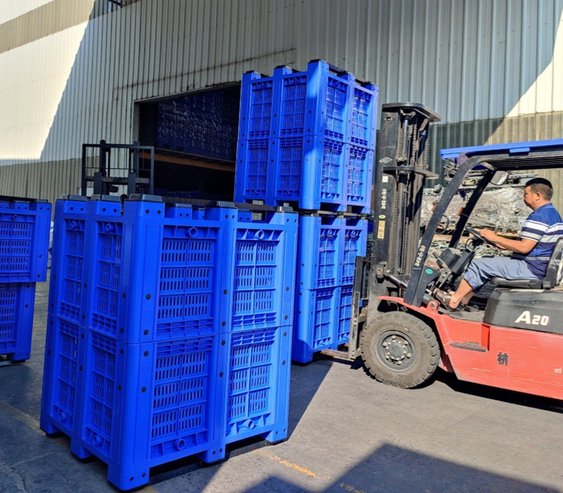 Ventilated-Plastic-Pallet-Box-for-Warehousing-Transportation-11