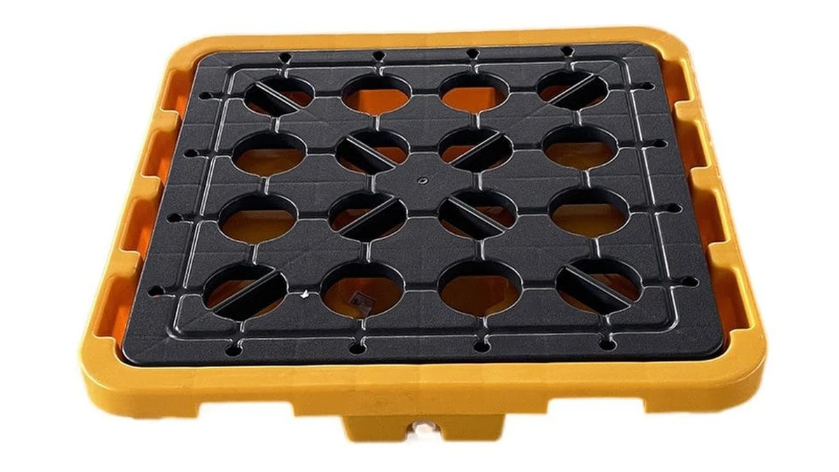 HDPE single drum spill capture tray for oil and chemical drum storage